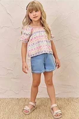Conjunto de Blusa Bata em Laise Floreale com Shorts em Jeans Bellini com Elastano Infanti