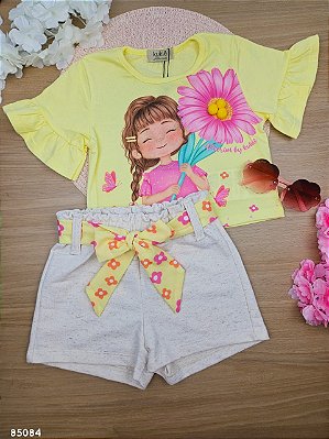 Conjunto de Blusa Boxy em Meia Malha e Shorts em Moletom sem Pelúcia Kukiê Infantil Menina Amarelo