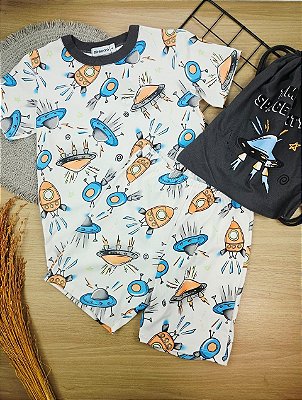 Conjunto Pijama Camiseta, Bermuda e Bolsa Espaço Divertto