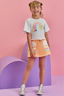 Conjunto de Blusa Boxy em Malha Power e Short Saia em Moletom sem Pelúcia Infanti Infantil Menina