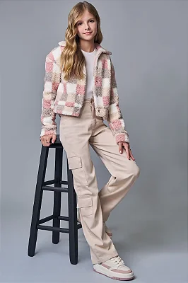 Calça Reta Em Sarja Com Elastano Bege Lilimoon