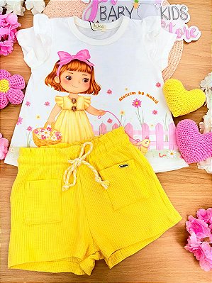 Conjunto de Bata em Meia Malha e Shorts em Malha Waffle Kukiê Infantil Menina