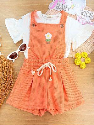 Conjunto de Blusa em Meia Malha e Jardineira em Malha Big Waffle Kukiê Infantil Menina