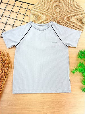Camiseta Infantil Menino Tecnológica Cinza em Malha Fit com Termo Refletivo