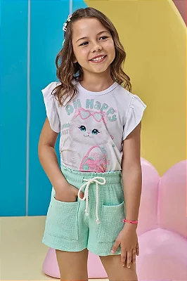 Conjunto de Blusa em Meia Malha e Shorts em Malha Waffle Kukiê Infantil Menina