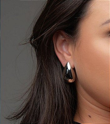 Brinco Gota Elegance M Banhada em Ródio Branco