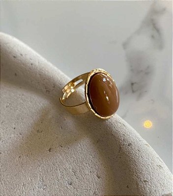 Anel Oval Resina Caramelo Banhado Ouro 18k