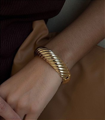 Bracelete Texturizado Banho Ouro 18k