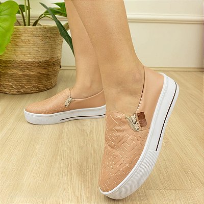 Tênis Slip On Rosado - Praticidade e Estilo 💗💗💗
