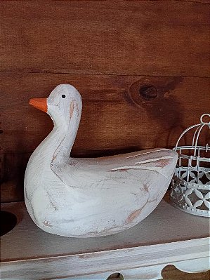 Pato em Madeira
