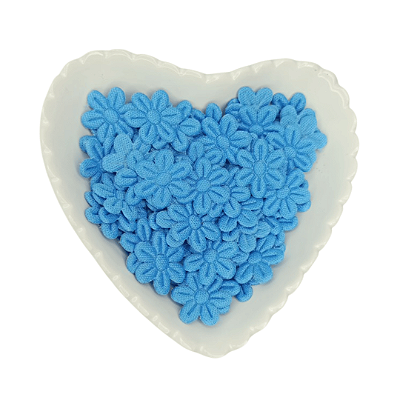 Flor de Tecido Prensada 6 pétalas 2cm x 2cm Pacote com 100 unidades | Azul Céu