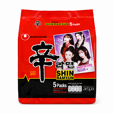 Lamen Shin Ramyun Aespa 5x120g com Photocard Nongshim