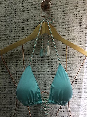 Top Cortininha Shine Light Green com Bojo Removível e Cordinhas Entrelaçadas UVTRIBE