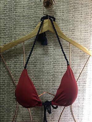 Top Cortininha Vermelho com Bojo Removível e Cordinhas Entrelaçadas UVTRIBE