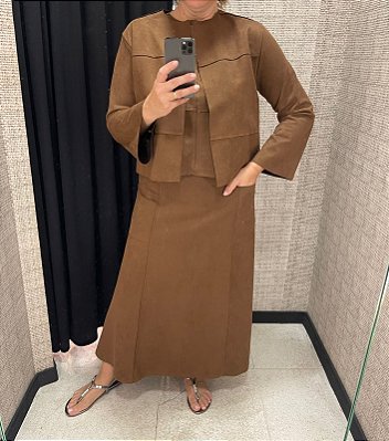 Conjunto de Saia, Regata e Casaco com Pespontos aparente Chocolate