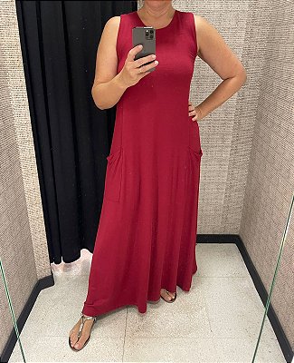 Vestido longo em viscose modelo sem manga com bolsos frontais - Tamanho G