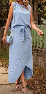 Conjunto Blusa e Saia Azul Claro