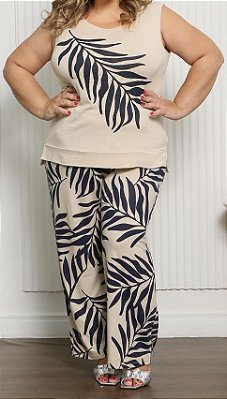 Conjunto de regata e calça estampa palmeiras tons de azul e bege Plus Size