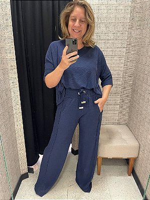 Conjunto Levit - Blusa decote em V e calça azul