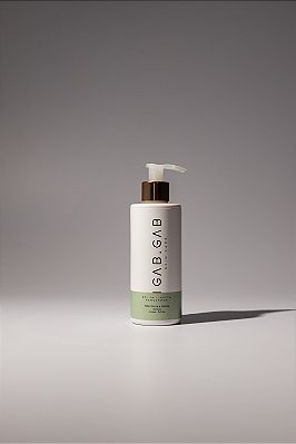 Gel de limpeza