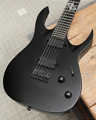 Guitarra Solar A2.6C preto carbono fosco (usada)