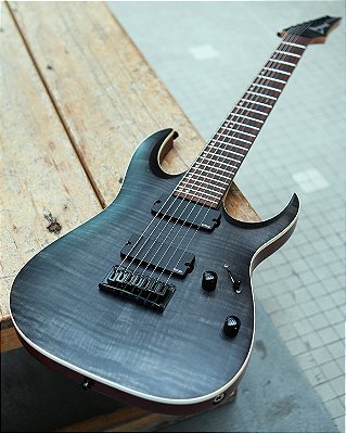 Ibanez 7 cordas RGA742FM com upgrades: Gotoh e caps 81/85 (usada)