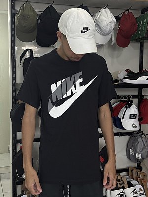 CAMISETA NIKE PRETA