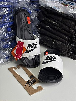 CHINELO NIKE