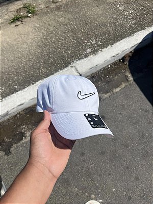 BONÉ NIKE SWOOSH