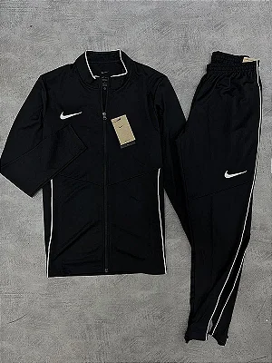CONJUNTO NIKE DRI-FIT 2026