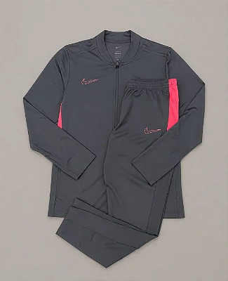 CONJUNTO NIKE DRI-FIT 2026