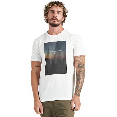 Camiseta Colcci Summer P23 Off White Masculino