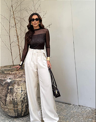 Blusa de tule preta