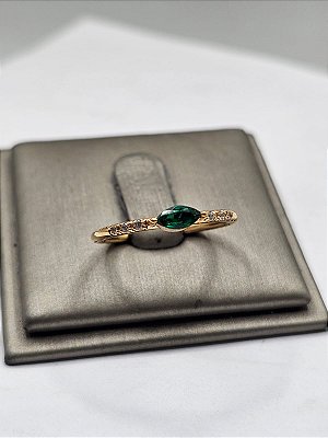REF.17 Anel em ouro 18k
