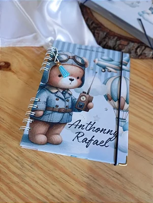 Caderneta de Vacina com elástico.