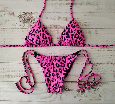 Biquíni estampa animal print: Top cortininha + calcinha lacinho