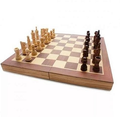 Jogo Tabuleiro 3 em 1 - Dama/Gamao/Xadrez Hoyle Games 29707
