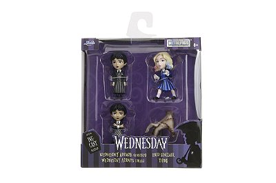 Boneca Wandinha Miniatura Metal Colecionável 6 cm