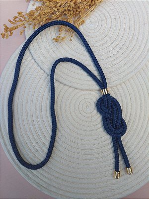 Colar têxtil longo azul