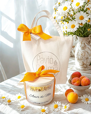 Vela Aromática "AMOR DE MÃE" - Doce frutado de Pêssego em Calda, sensação doçura e sensação de acolhimento.