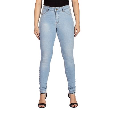 Calça Feminina Modelo Skinny Detalhe Barra Puído