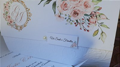 Convites de casamento com relevo seco