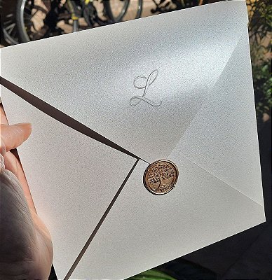 Convite de 15 anos com envelope perolado