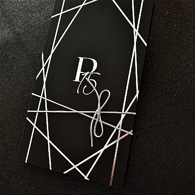 Convite de 15 Anos preto e prata com glíter