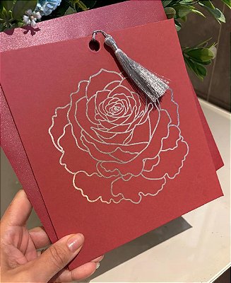 Convite rosas luxo