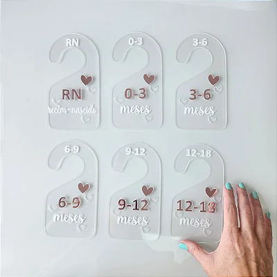Separadores de Cabide Infantil em Acrílico | LevCut Decor
