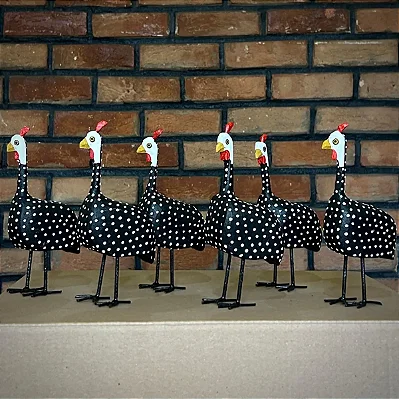 Kit 6 Galinhas Dangola Artesanais Em Madeira - Decorativas Preto