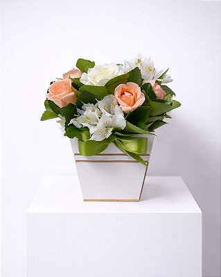 Arranjo Onde Tudo Floresce