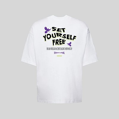 Camiseta Oversized Streetwear Masculina Estampa Costas Set Yourself Free