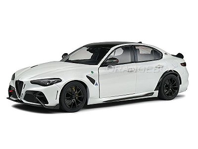 Alfa Romeo Giulia GTA 2022 1:18 Solido Branco